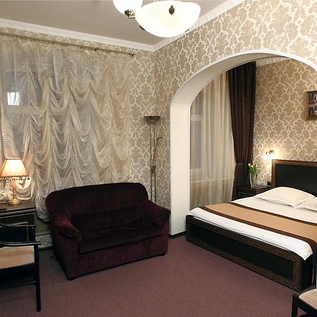 فندق موسكوفي  فندق إليسيف أربات المظهر الخارجي الصورة